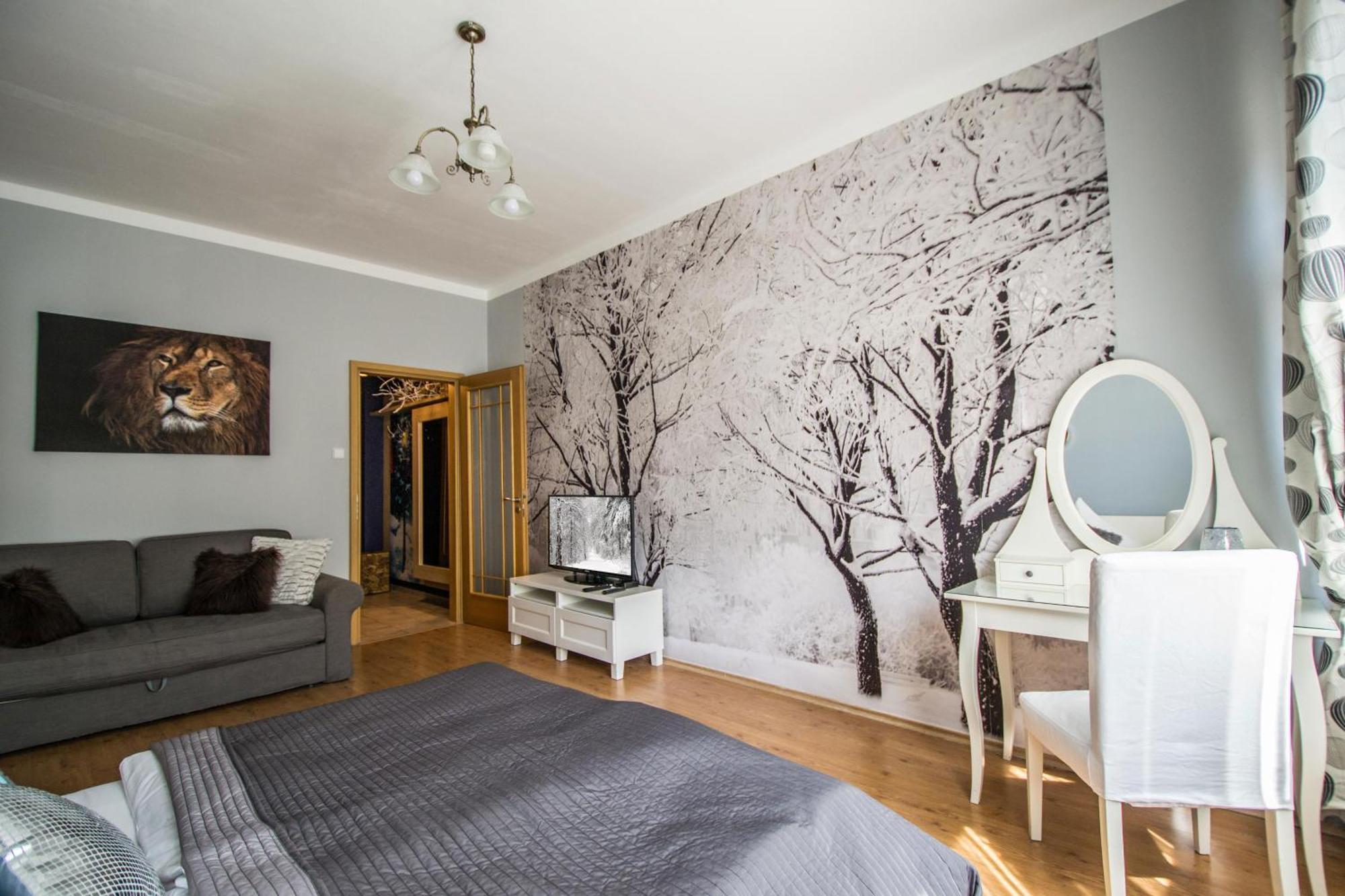 Main Prague Square Apartments Sauna And Fireplace ภายนอก รูปภาพ