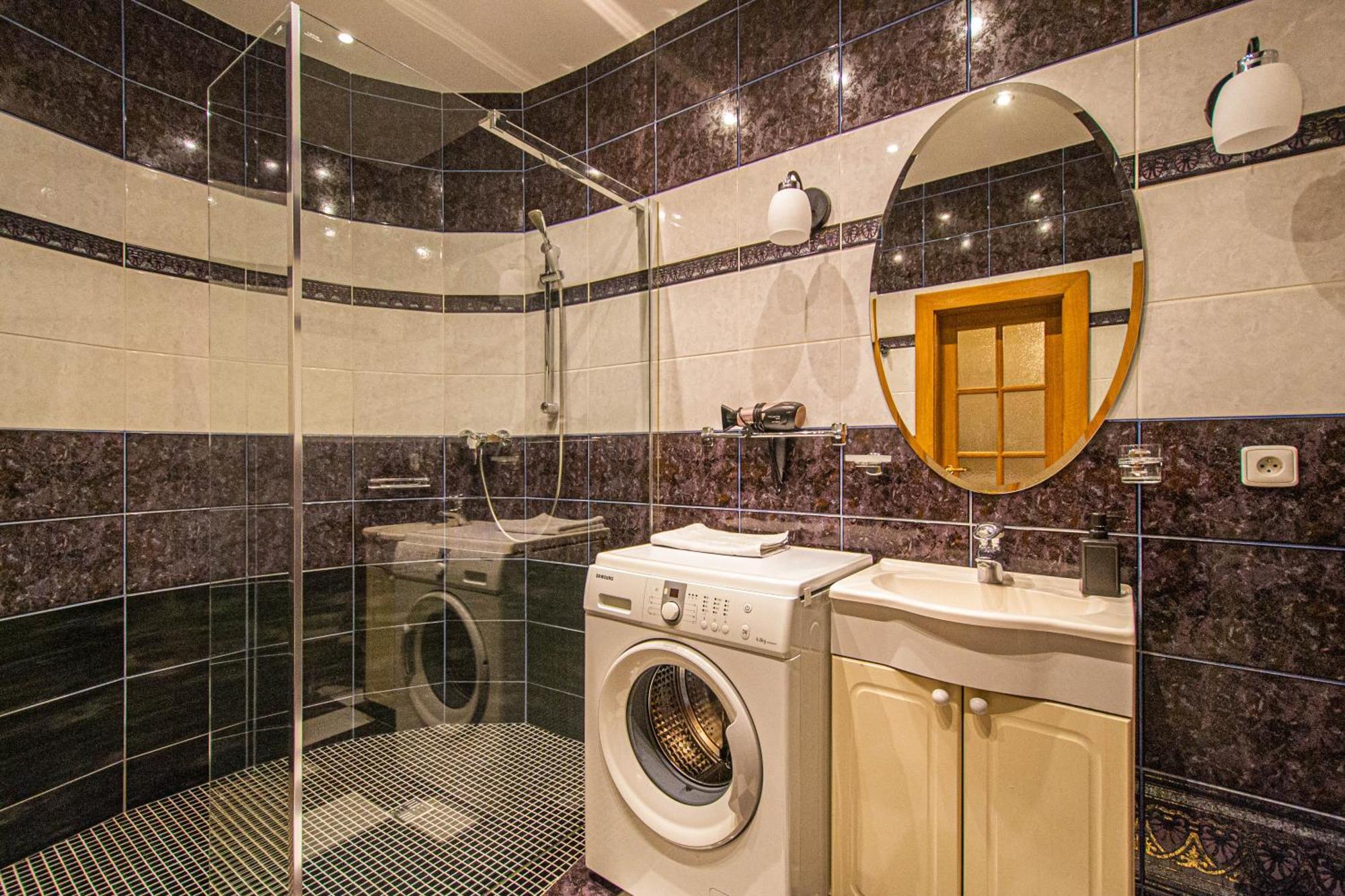 Main Prague Square Apartments Sauna And Fireplace ภายนอก รูปภาพ