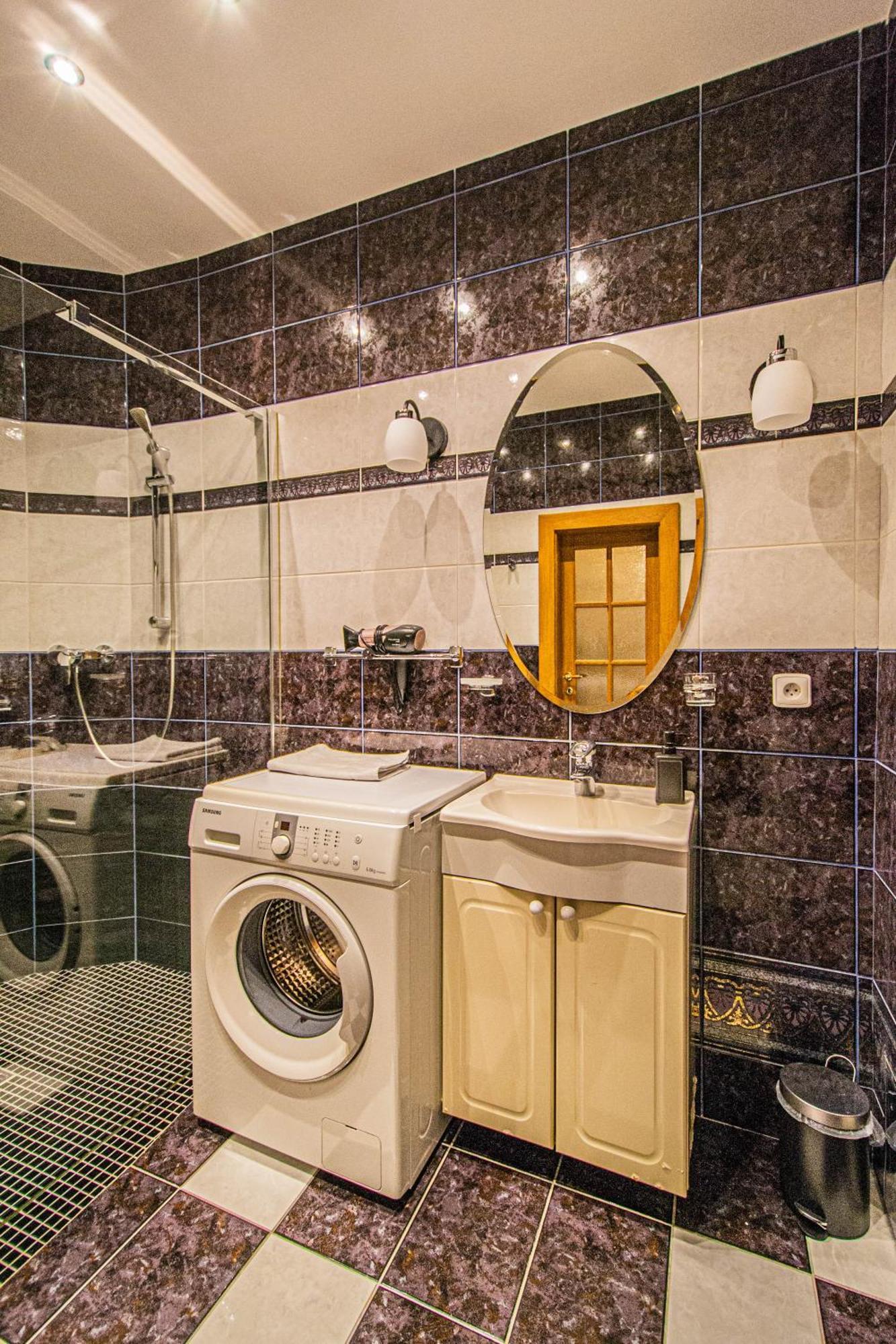 Main Prague Square Apartments Sauna And Fireplace ภายนอก รูปภาพ