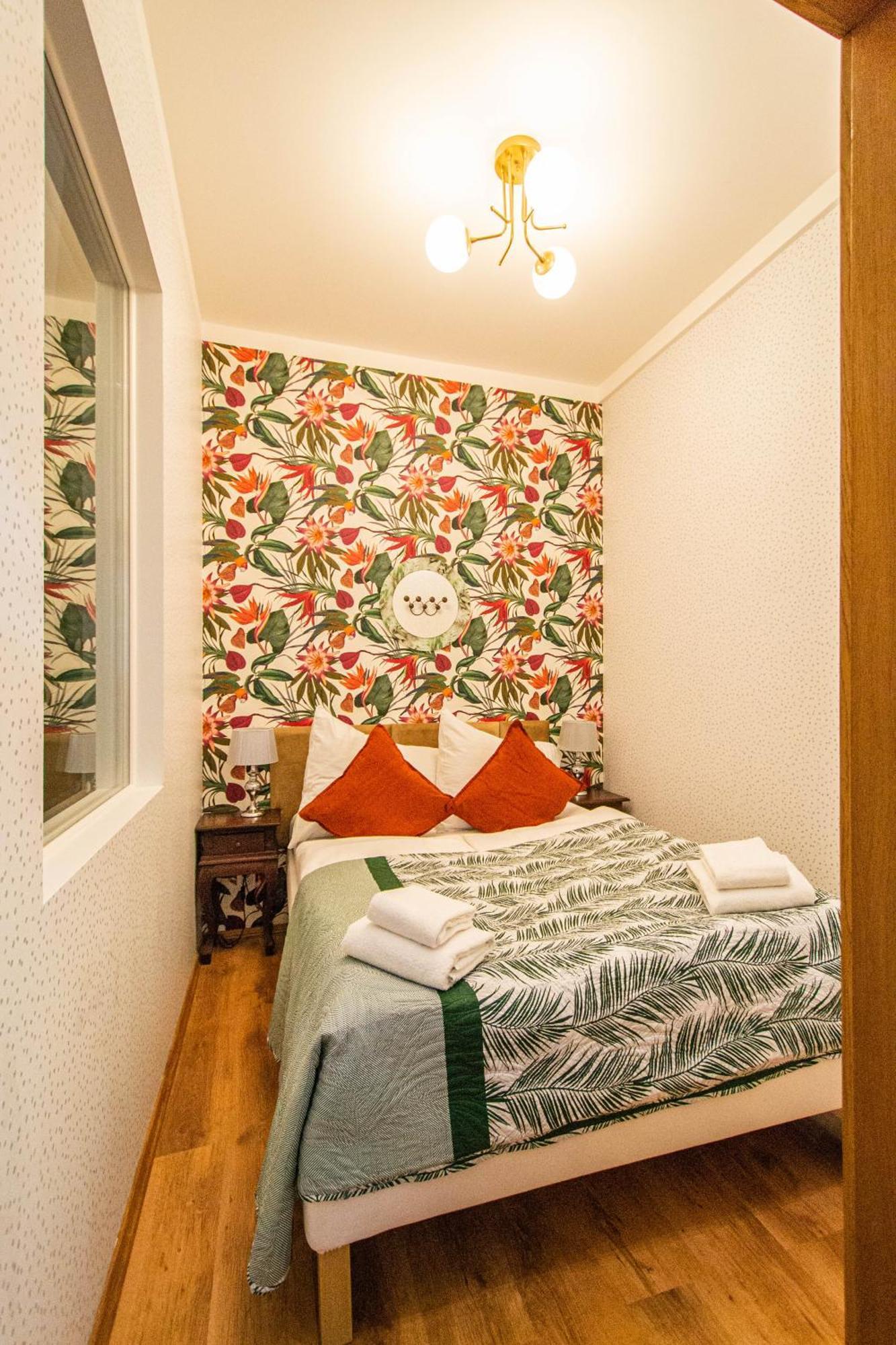 Main Prague Square Apartments Sauna And Fireplace ภายนอก รูปภาพ